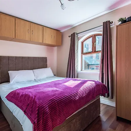 Apartment Call Lane Leeds (West Yorkshire)